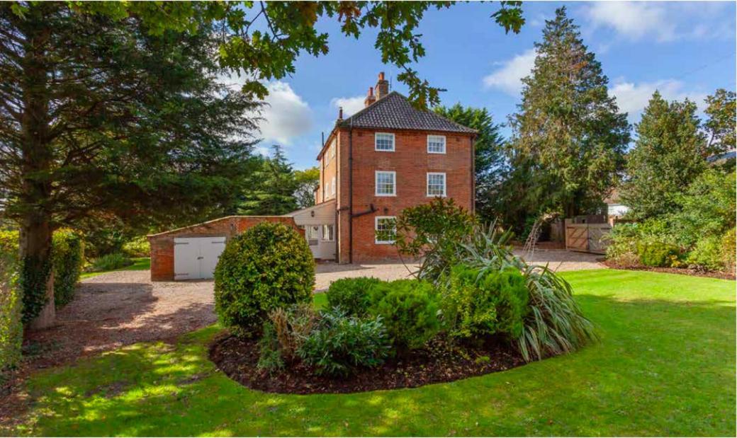 فيلا Large Three Storey Georgian House And Gardens Wrentham المظهر الخارجي الصورة